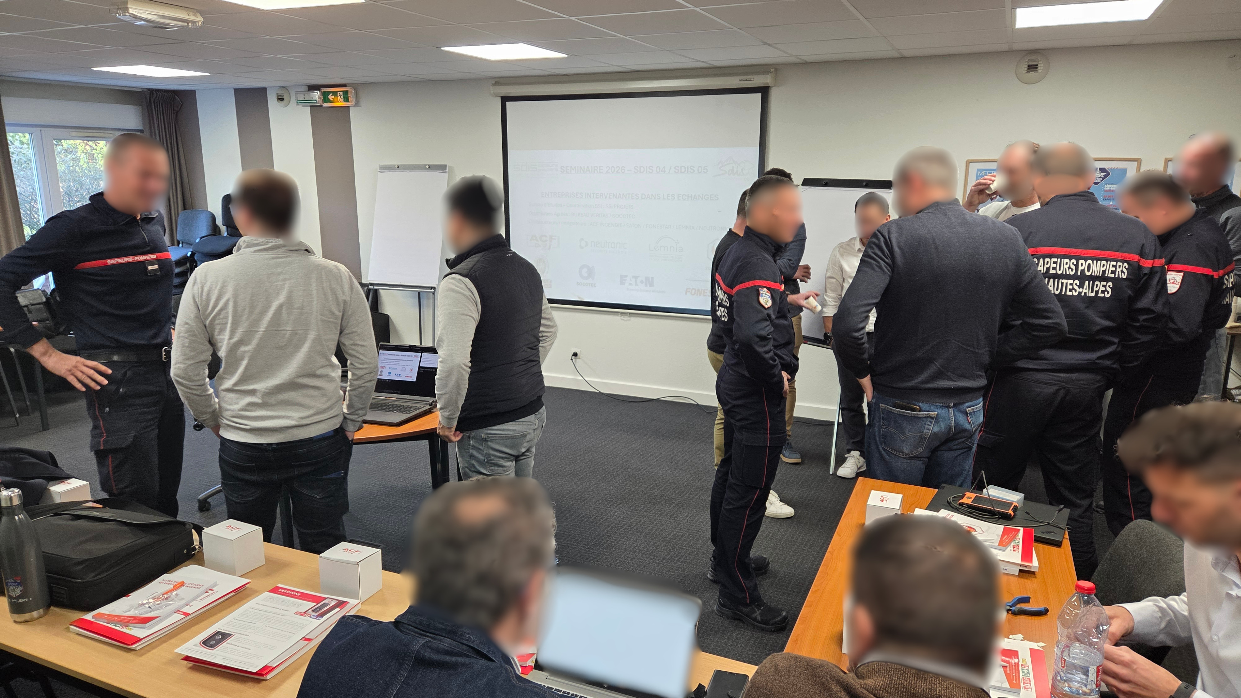 Urgiphone présenté aux sapeurs-pompiers des Alpes